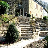 Natursteinmauer