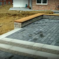 Treppe aus Kunststeinen